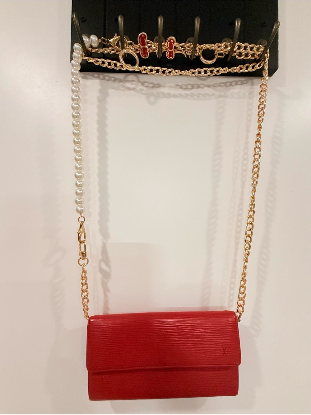 Louis Vuitton Epi Leather (long) Sarah Wallet in Brilliant Red/Red VGUC - Picture 8 of 13
